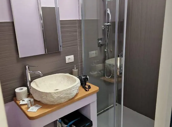 Guest house Gaias 3*